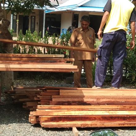 PROGRAM REHAB RUMAH PAMBAKAL GUNUNG ULIN UNTUK WARGA KURANG MAMPU